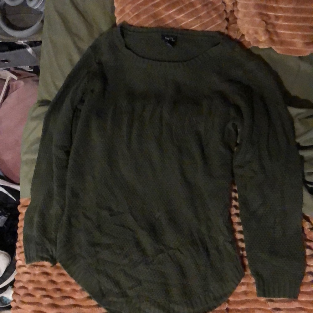 Green Rue 21 sweater